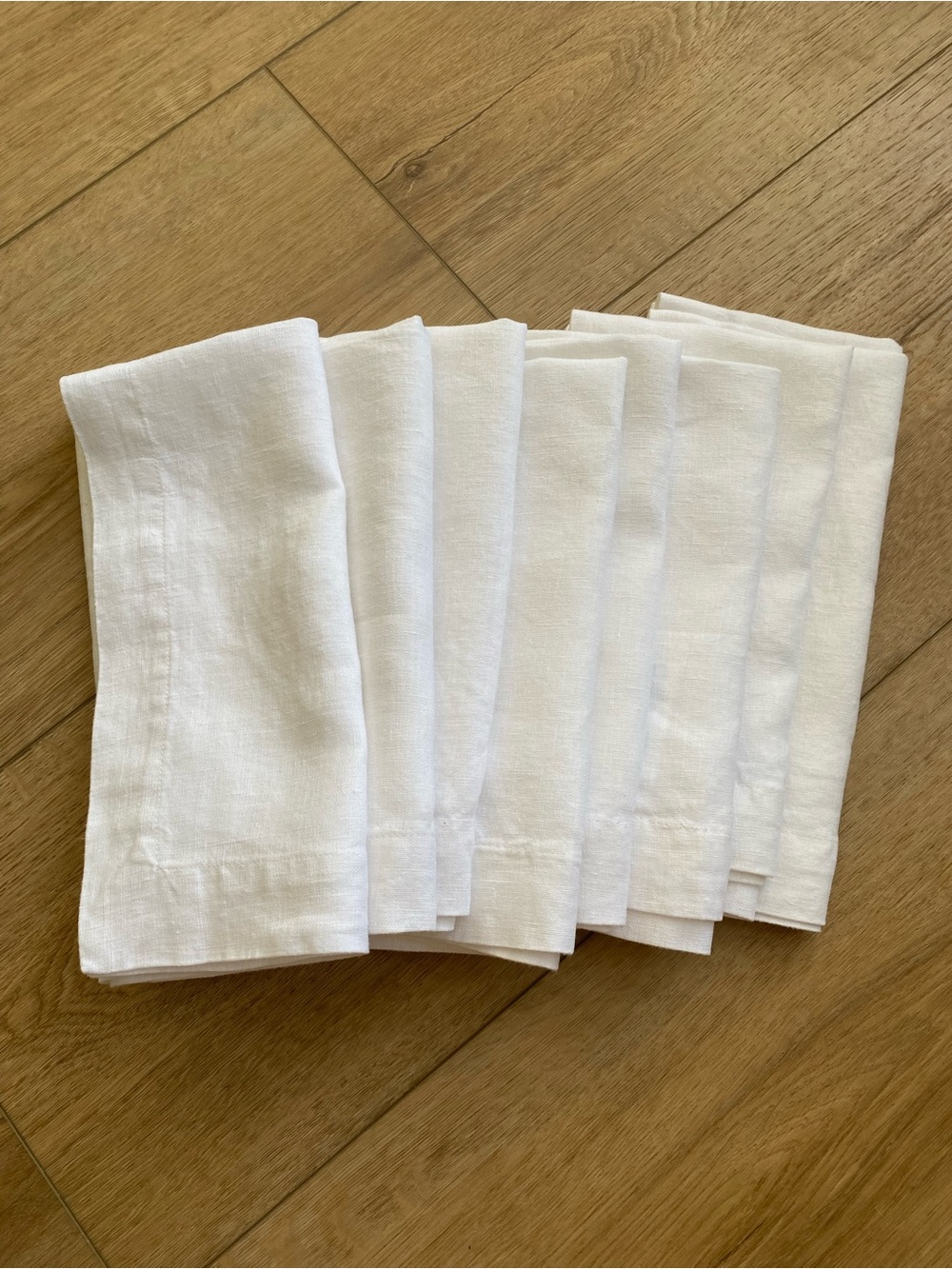 Pottery Barn White 100% Linen Dinner Napkins - Set of 8